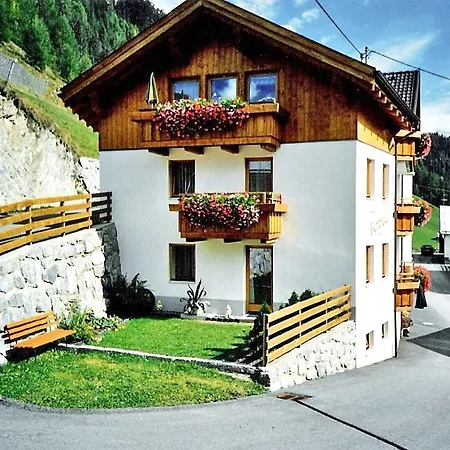Bergfeld - Six172 Apartment